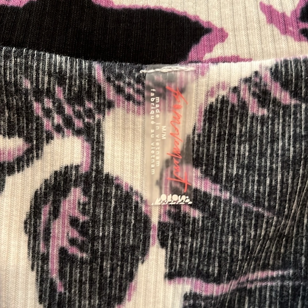 FP Movement by Free People Rally Printed Layer in Garden Floral Lilac Size M - Picture 2 of 10